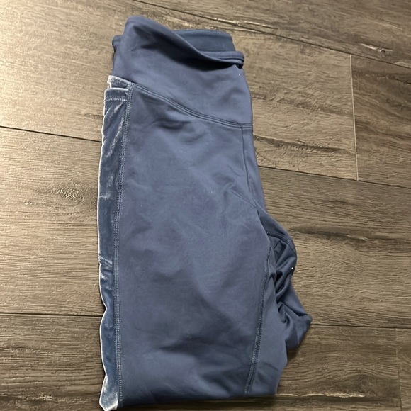 Blue velvet leggings - Picture 2 of 2